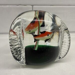 Murano Style Hand Blown Art Glass Aquarium Paperweight 4 Fish Pinched Corners